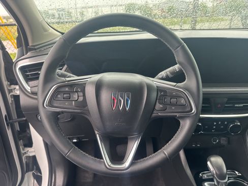 Used 2024 Buick Encore GX Preferred FWD image 21