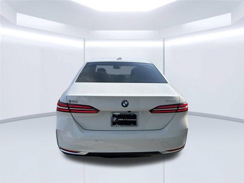 Used 2026 BMW 530i w/ Premium Package RWD image 6