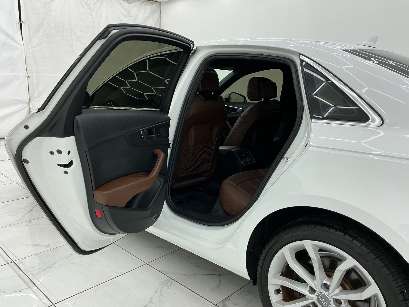 Used 2019 Audi A4 2.0T Premium w/ Convenience Package FWD image 22