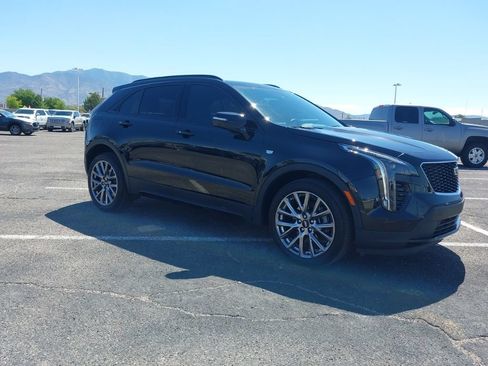 Used 2020 Cadillac XT4 Sport AWD/4WD image 2
