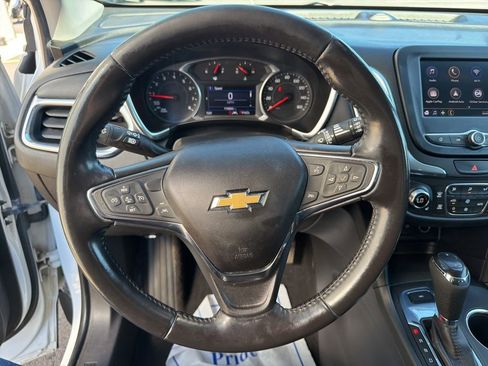 Used 2020 Chevrolet Equinox LT AWD/4WD image 12