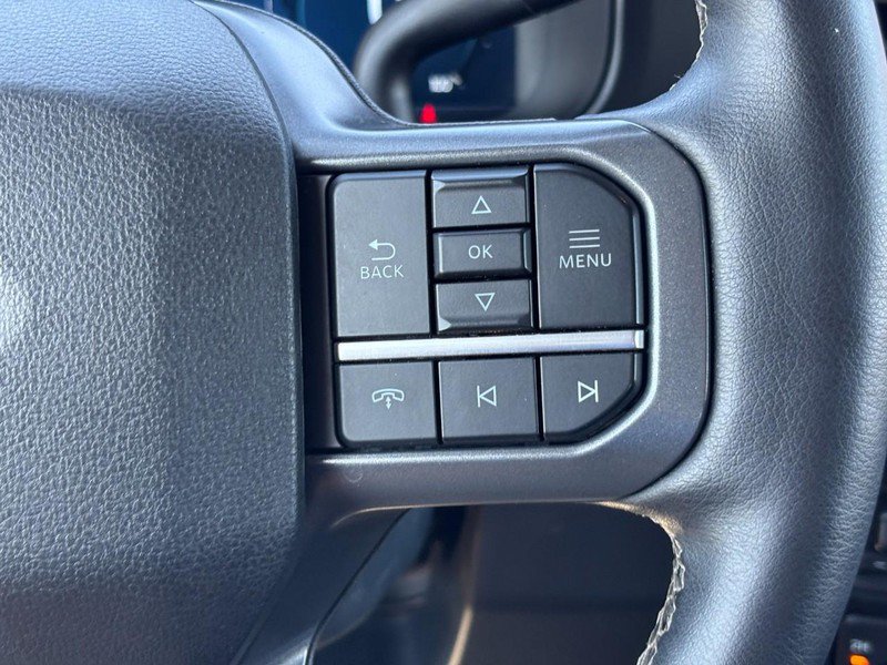 Used 2025 Ford F350 Lariat AWD/4WD image 19