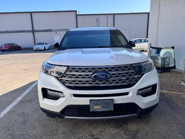 Certified 2022 Ford Explorer Limited w/ Equipment Group 301A RWD image 2