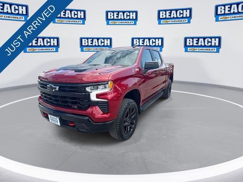 Used 2025 Chevrolet Silverado 1500 LT Trail Boss w/ Protection Package image 4