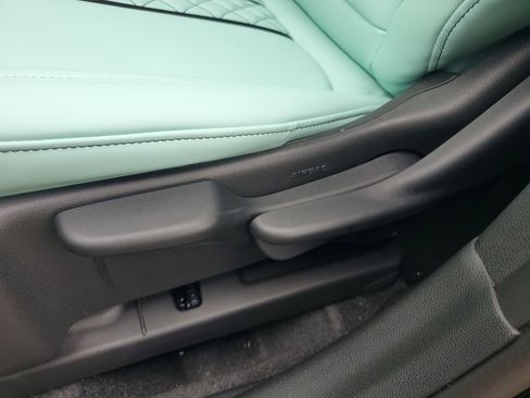 New 2025 Buick Envista Preferred image 19