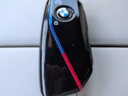 New 2027 BMW X7 M60i AWD/4WD image 30