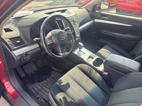 Used 2014 Subaru Outback 2.5i Premium w/ Popular Package #1A AWD/4WD image 9