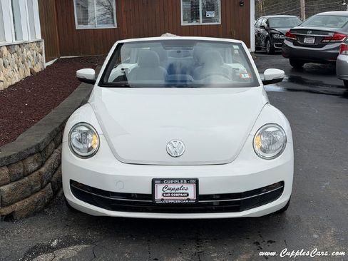 Used 2013 Volkswagen Beetle TDI image 14