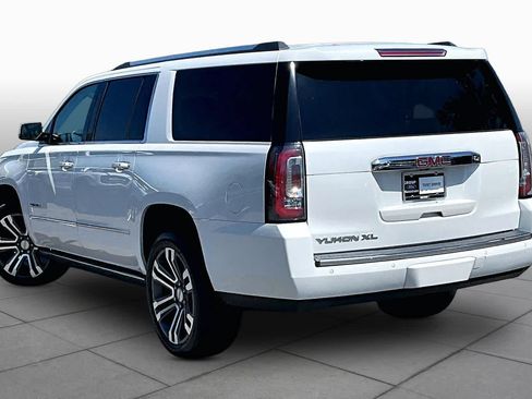 Used 2020 GMC Yukon XL Denali w/ Open Road Package AWD/4WD image 12