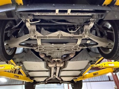 Used 2002 Chevrolet Corvette w/ Preferred Equipment Group2 image 96