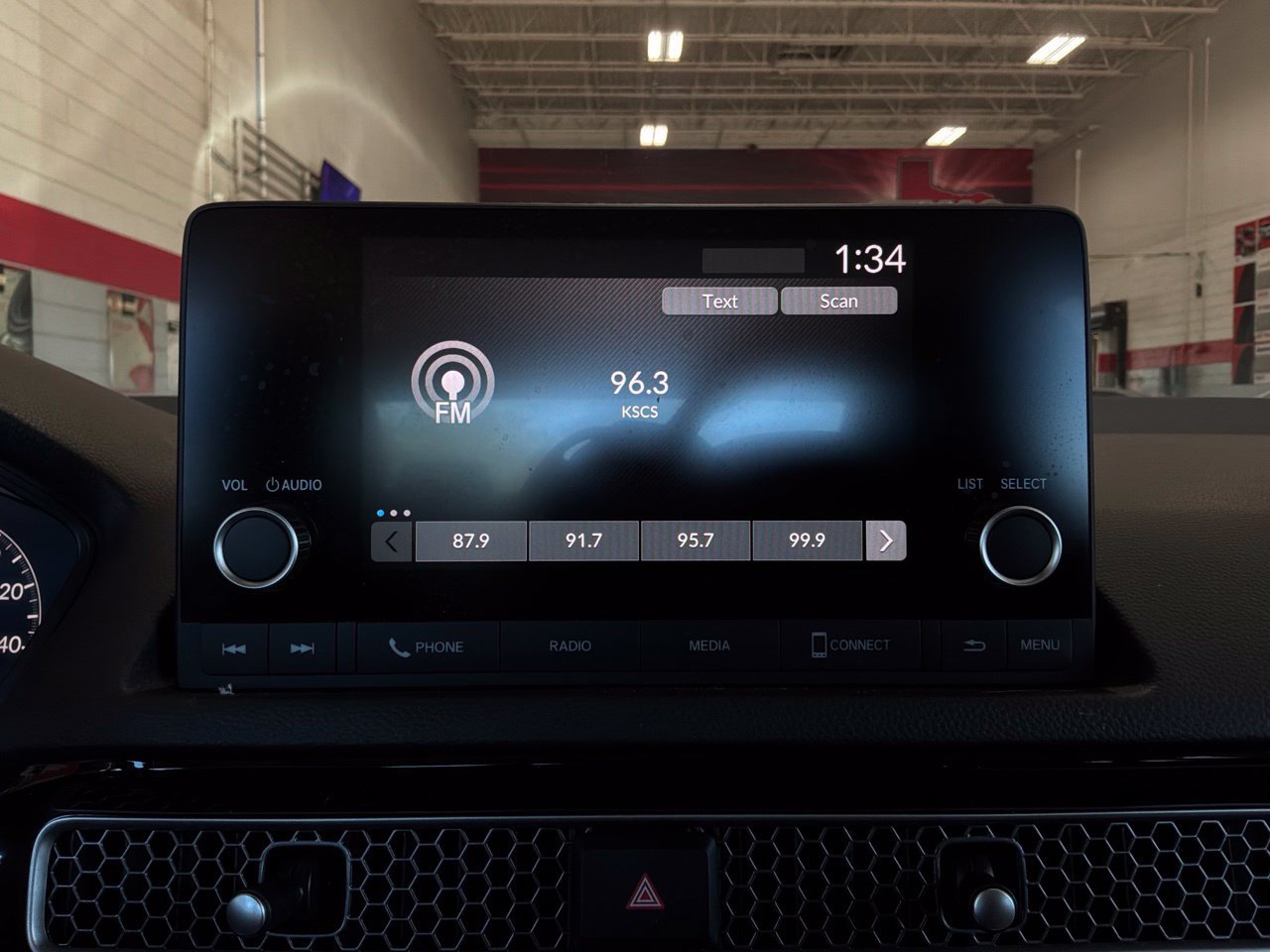 Used 2024 Honda Civic EX image 31