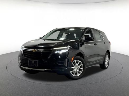 Used 2023 Chevrolet Equinox LT w/ Driver Convenience Package AWD/4WD image 1