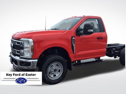 Used 2024 Ford F350 XL w/ Snow Plow Prep Package image 9
