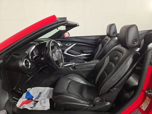 Used 2016 Chevrolet Camaro SS image 13