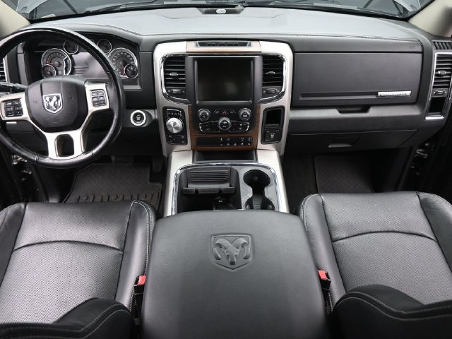 Used 2017 RAM 1500 Laramie w/ Convenience Group AWD/4WD image 23