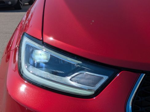 Used 2026 Chrysler Pacifica Select image 10