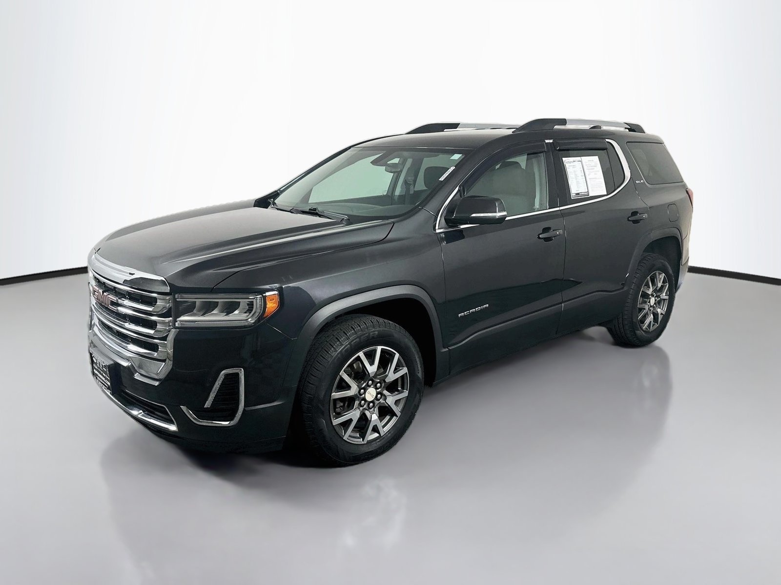 Used 2020 GMC Acadia SLE w/ Driver Convenience Package AWD/4WD image 3