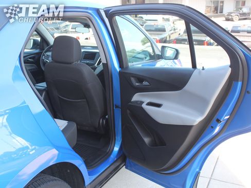 Certified 2024 Chevrolet Equinox LS w/ Driver Confidence II Package image 24