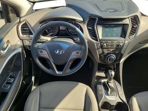 Used 2018 Hyundai Santa Fe Sport w/ 2.4L Value Package 02 image 15