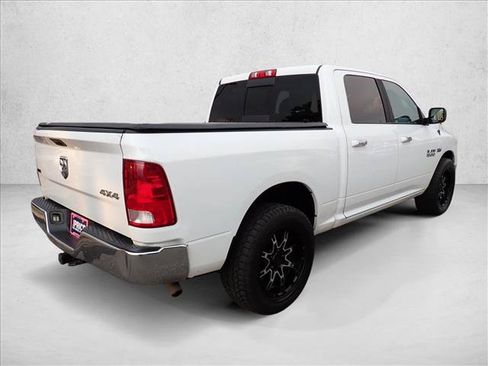 Used 2016 RAM 1500 Classic SLT AWD/4WD image 4