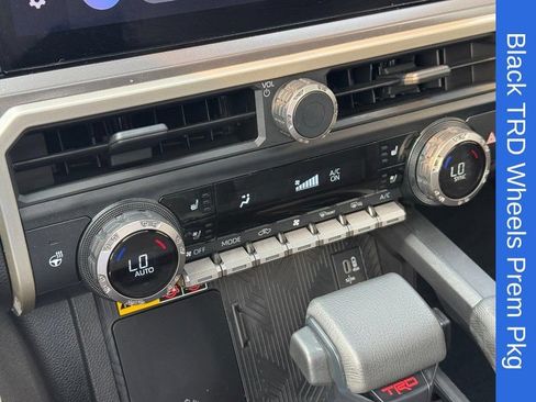 Used 2024 Toyota Tacoma TRD Sport w/ TRD Sport Premium Package AWD/4WD image 28