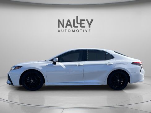 Used 2024 Toyota Camry XSE image 2