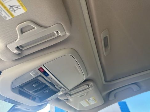 Used 2022 Subaru Forester Premium image 10