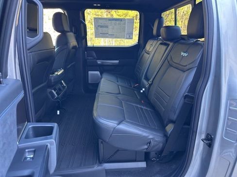 New 2025 Ford F150 Platinum w/ Equipment Group 702A High image 40