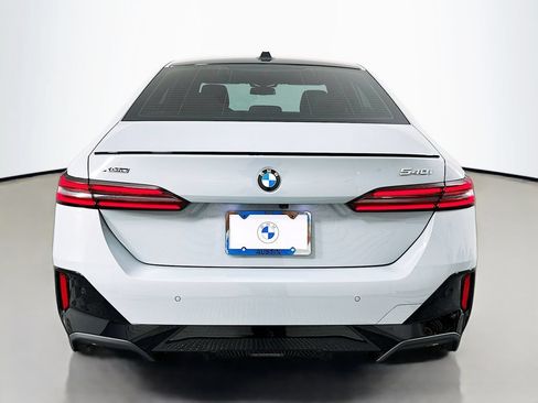 Used 2026 BMW 540i xDrive w/ M Sport Package AWD/4WD image 6