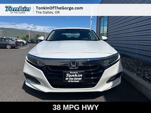 Used 2019 Honda Accord LX image 9