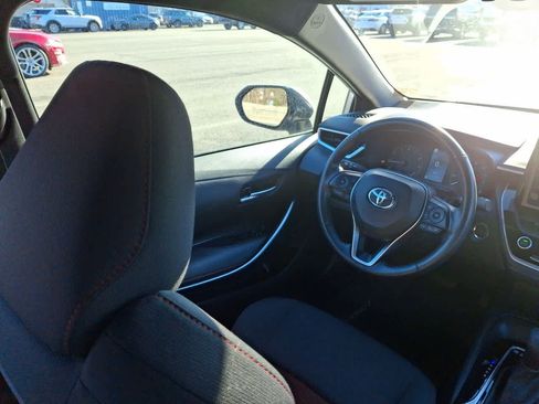Used 2023 Toyota Corolla SE image 15