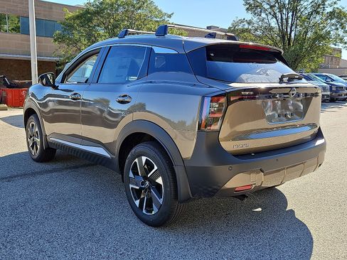 New 2026 Nissan Kicks SV w/ SV Premium Package image 4