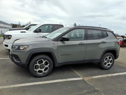 Used 2022 Jeep Compass Trailhawk w/ Trailhawk Convenience Group