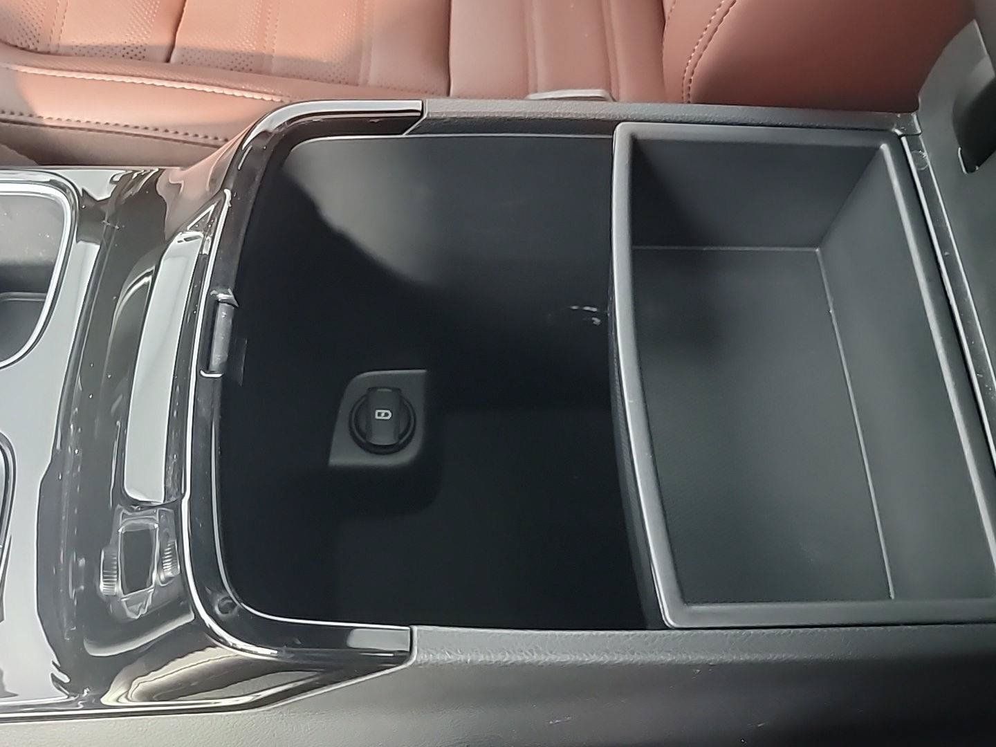 Certified 2023 Kia Telluride SX Prestige AWD/4WD image 37