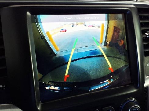 Used 2018 RAM 1500 Limited image 2