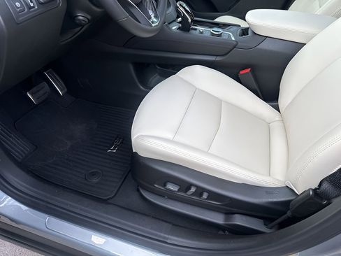 New 2025 Cadillac XT6 Sport w/ Technology Package image 24