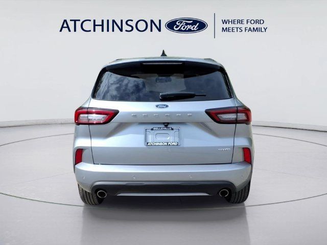 Certified 2024 Ford Escape ST-Line w/ Tech Pack #1 AWD/4WD image 6