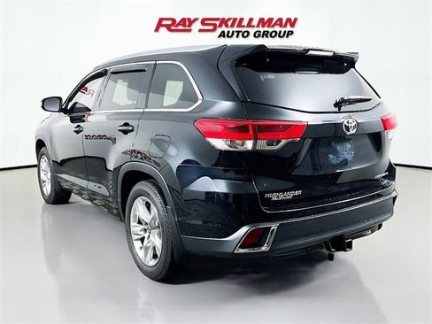 Used 2017 Toyota Highlander Limited image 5