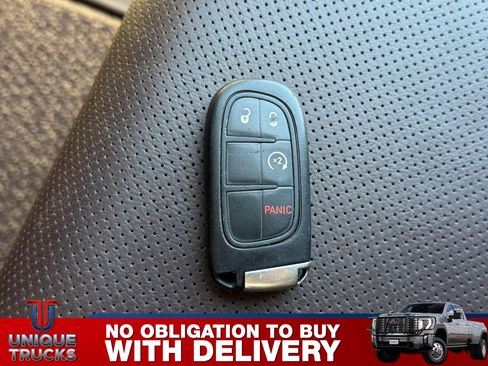 Used 2017 RAM 3500 Laramie Longhorn AWD/4WD image 33