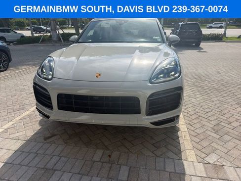 Used 2022 Porsche Cayenne GTS AWD/4WD image 6