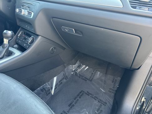 Used 2016 Audi Q3 2.0T Premium Plus AWD/4WD image 21