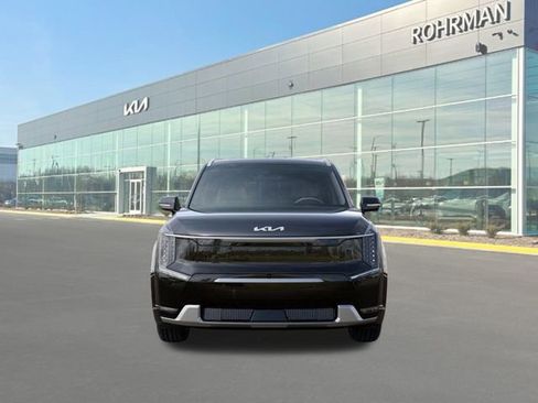New 2026 Kia EV9 Land image 2