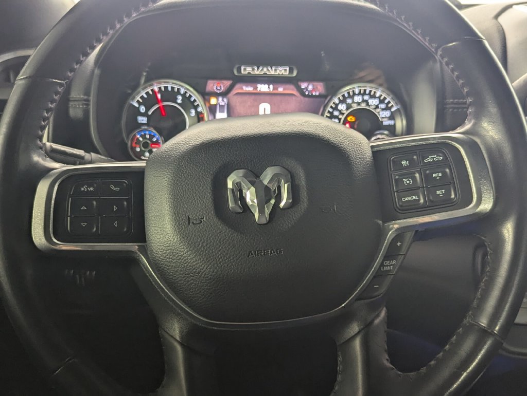 Used 2022 RAM 2500 Laramie AWD/4WD image 16