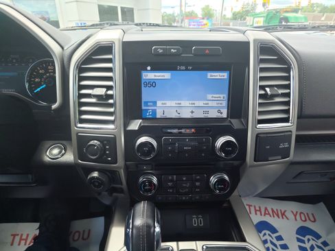 Used 2016 Ford F150 Lariat w/ Equipment Group 502A Luxury AWD/4WD image 18