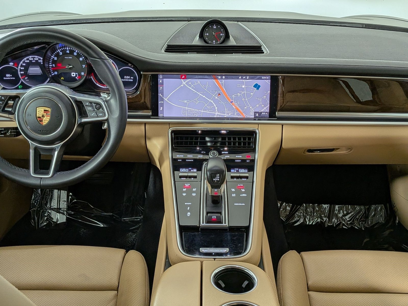 Used 2019 Porsche Panamera 4 AWD/4WD image 20