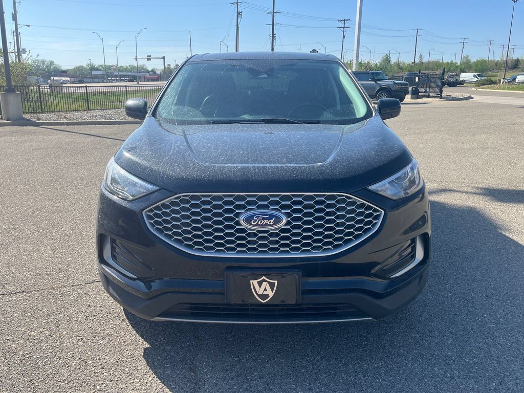 Used 2023 Ford Edge SEL AWD/4WD image 9