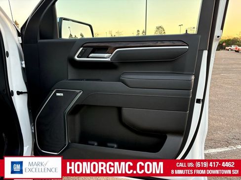 Used 2026 GMC Sierra 1500 SLT w/ SLT Premium Package AWD/4WD image 26