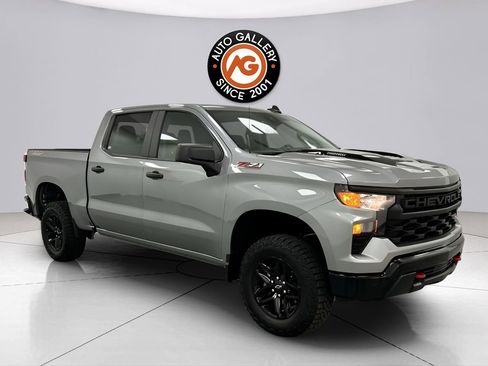 Used 2025 Chevrolet Silverado 1500 Custom Trail Boss image 1