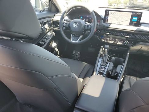 Certified 2025 Honda Accord Touring image 11