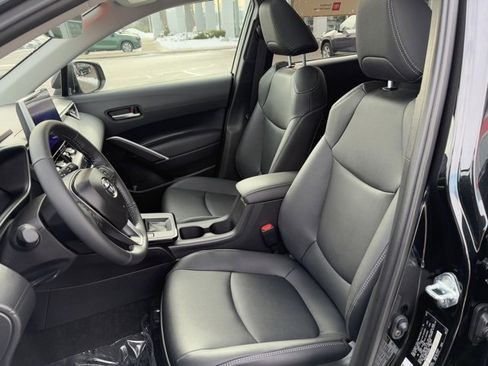 Certified 2026 Toyota Corolla Cross XLE image 13